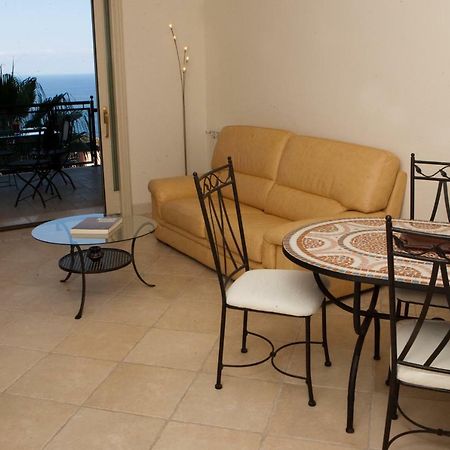 Taormina Seaview Apartment - Taormina Holidays Exterior photo
